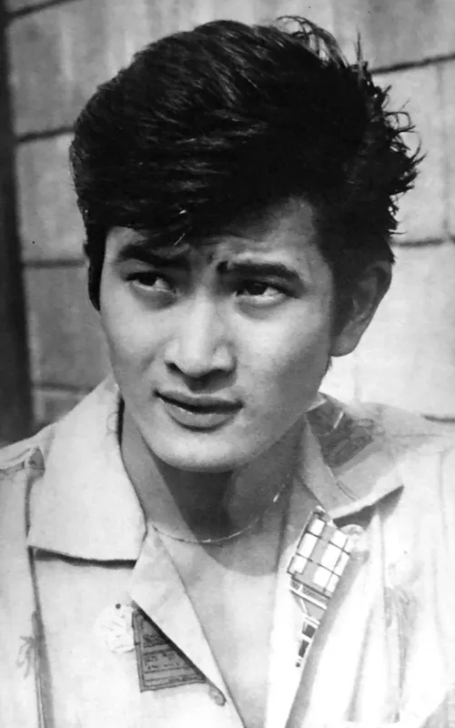 Akira Kobayashi