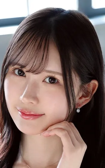 Meru Kagurazaka