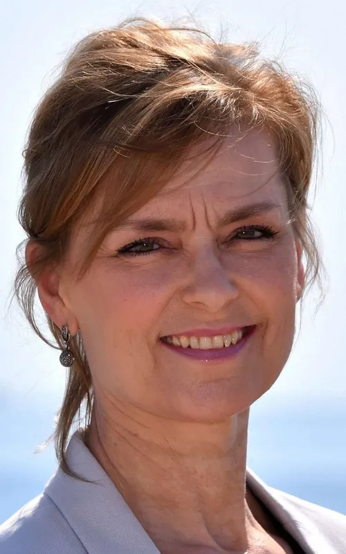 Marie Richardson