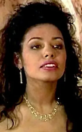 Jasmin Jones