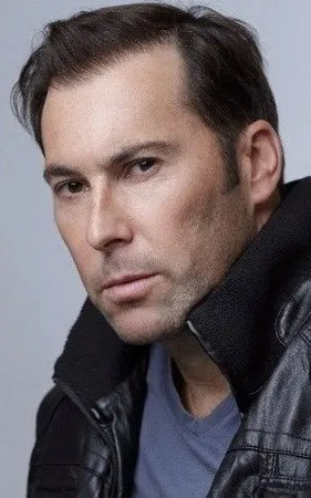 Lance Elliott