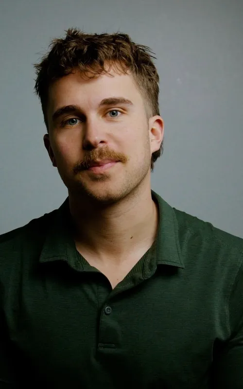 Joey Bader