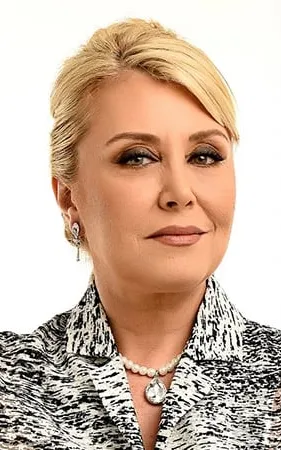 Nergis Kumbasar