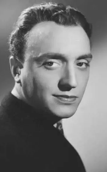 André Valmy