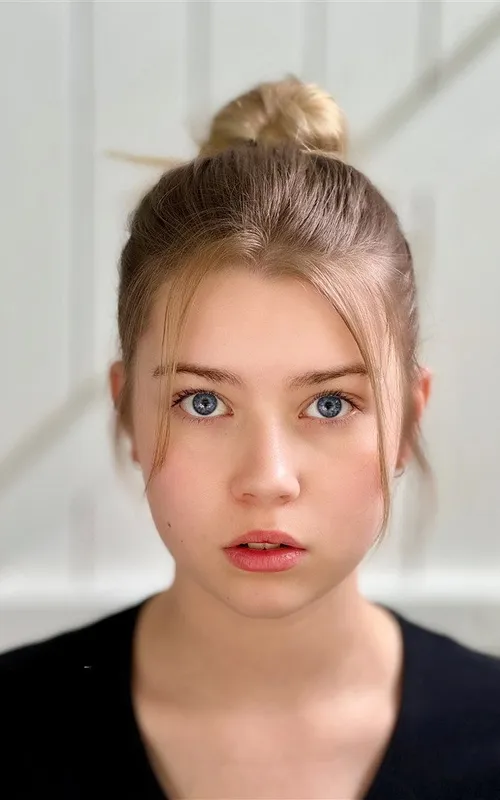 Enaëlle Dion