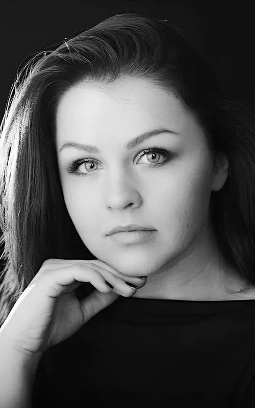 Liliia Tsvelikova
