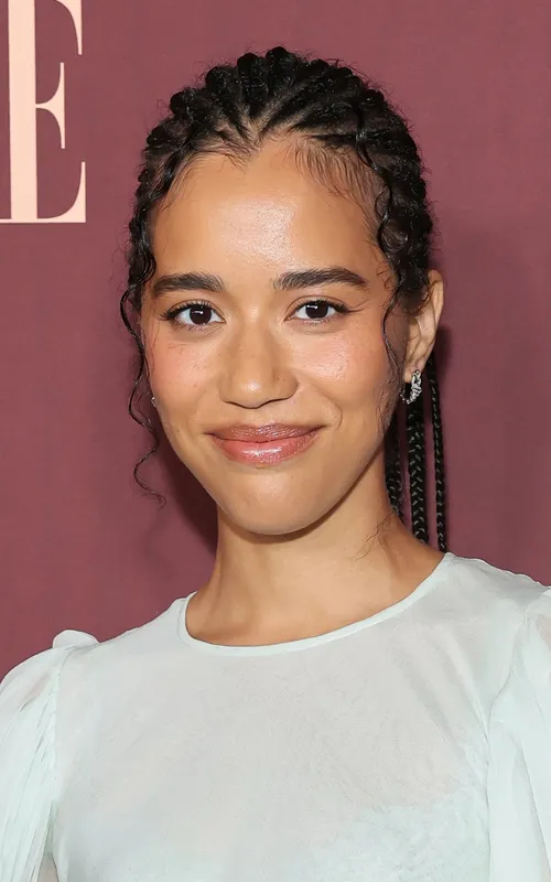 Jasmin Savoy Brown