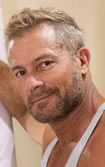 Greg Dixxon