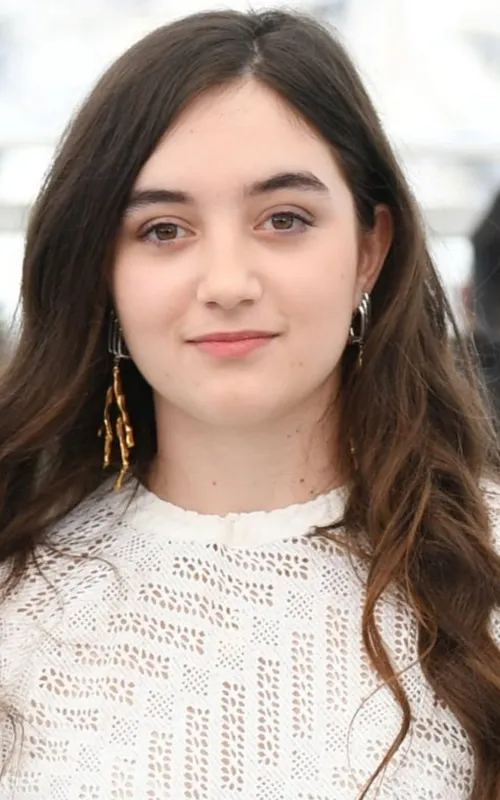 Luàna Bajrami