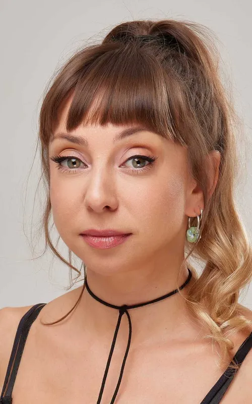 Laura Cymer