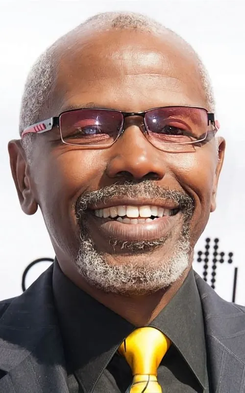 Ernest Lee Thomas