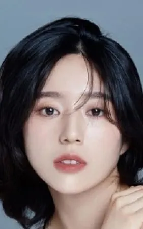 Kang Na-Young