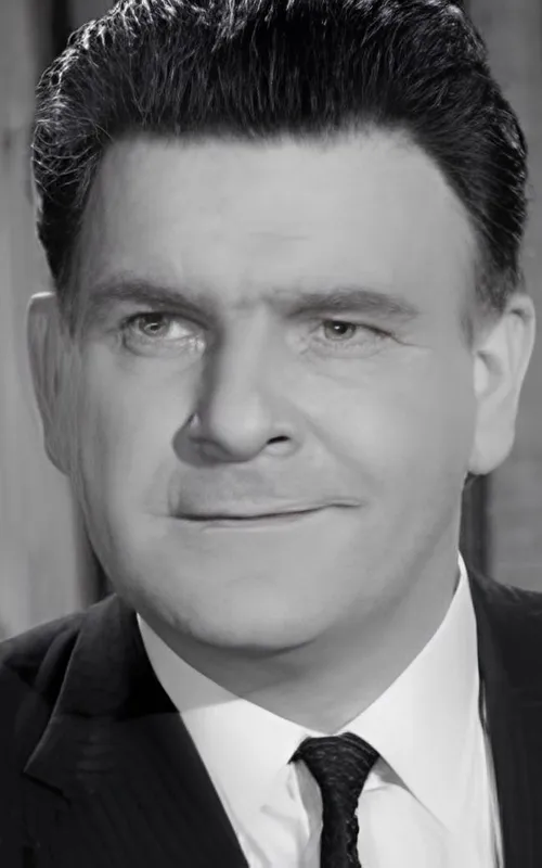 Godfrey Quigley