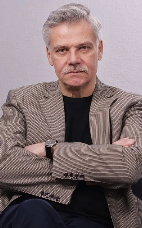 Aleksandr Sutskover