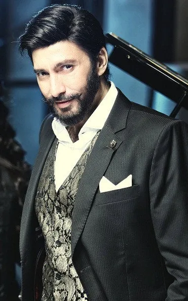 Aijaz Aslam