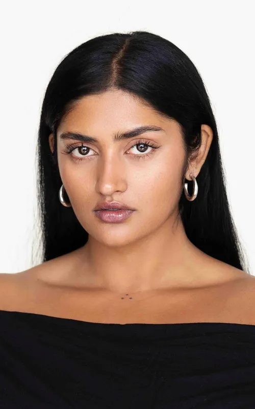 Shreya Navile