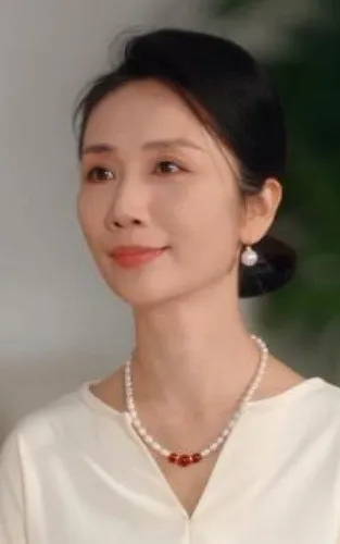 林莉