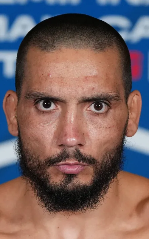 Carlos Leal