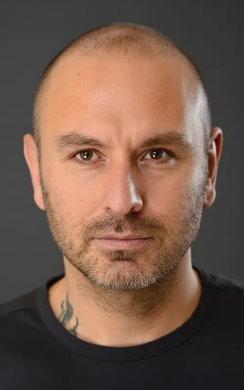 Demir Demirkan