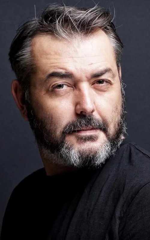 Fahri Öztezcan
