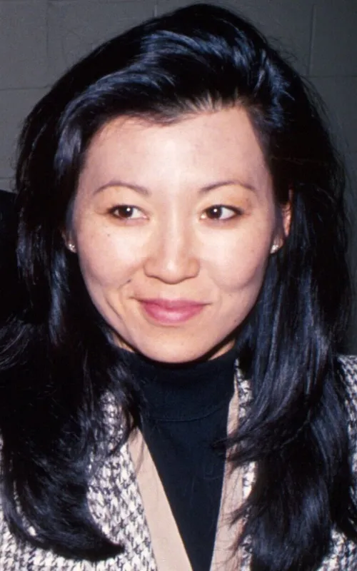 Betsy Arakawa