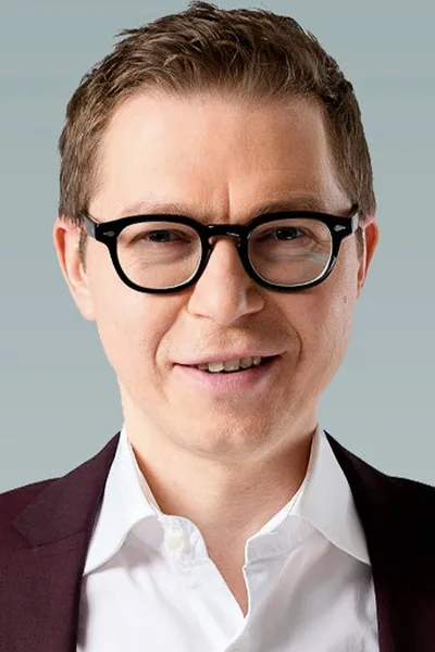 Timur Zhuravel