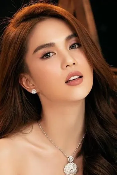 Ngoc Trinh