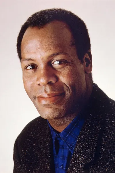 Danny Glover