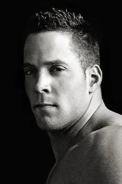 Erik Rhodes