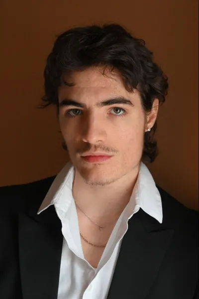 Elliott Mitrani