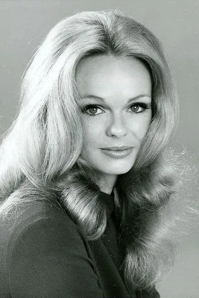 Lynda Day George