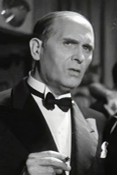 Victor Vina