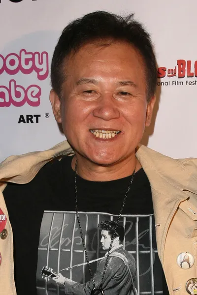 Taketoshi Watari