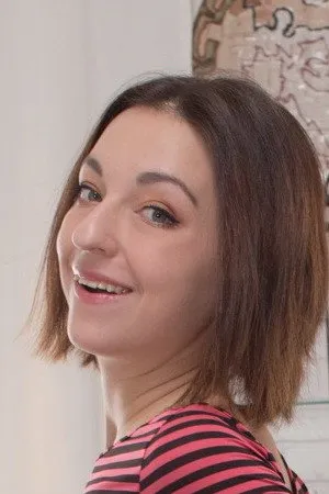 Liona Bee