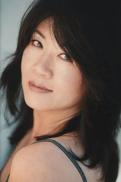Betsy Soo