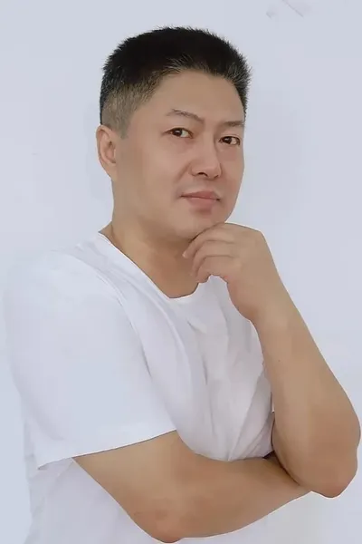 Jun Yang