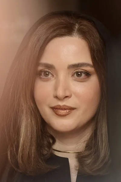 Behnoosh Tabatabaei