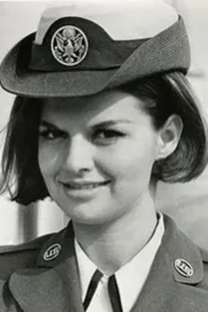 Luree Holmes