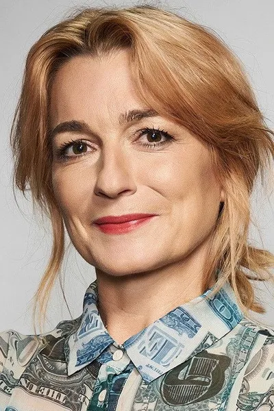 Lucie Cave