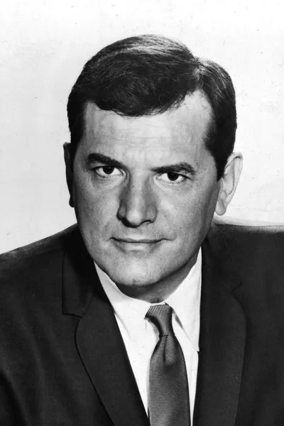 Steven Hill