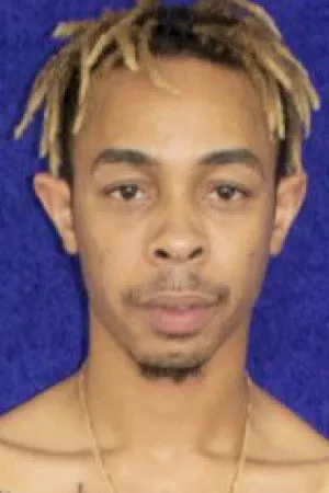 Blonde Bae