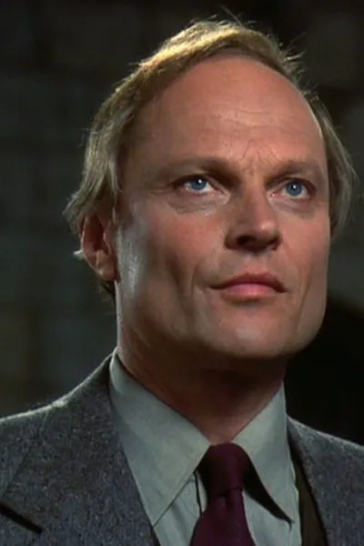 Christopher Neame