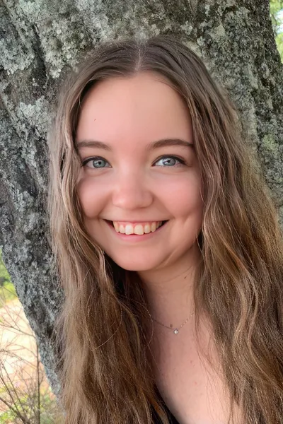 Tara Rapošová