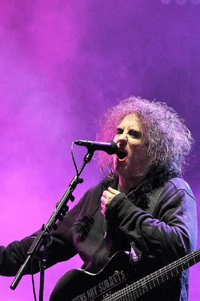 The Cure Aux Viellies Charrues