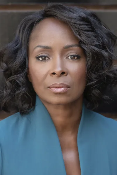 Crystal R. Fox