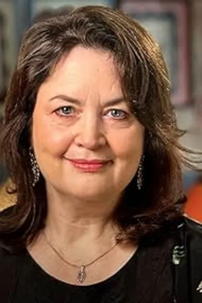 Ruth Jones Remembers... Hattie
