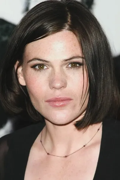 Clea DuVall