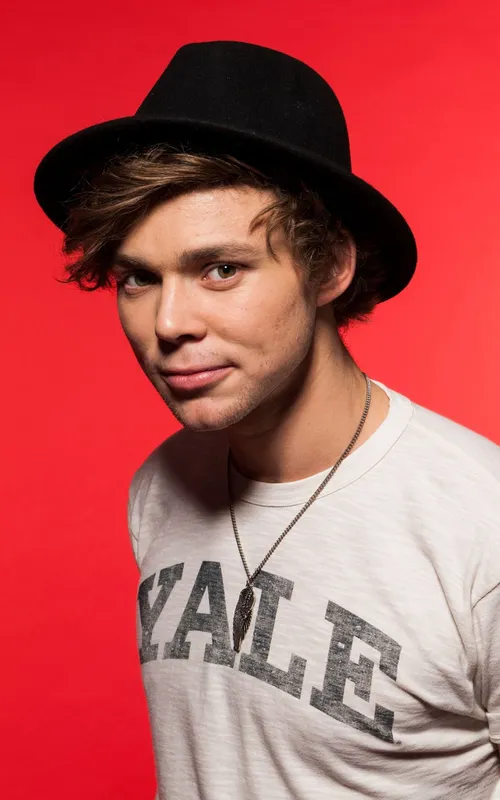 Ashton Irwin