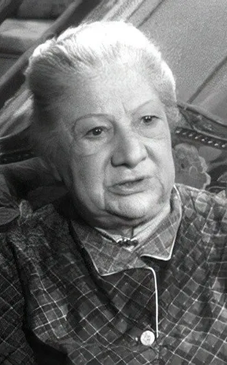 Zélie Yzelle