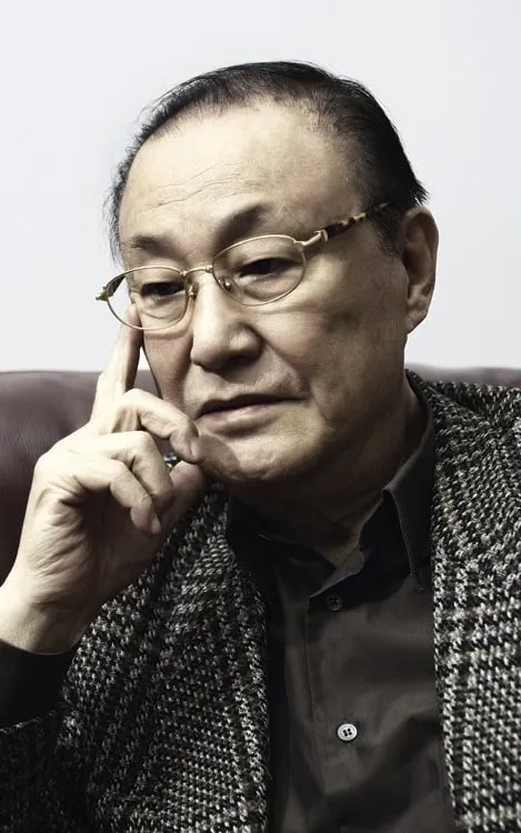 Yoon Il-bong